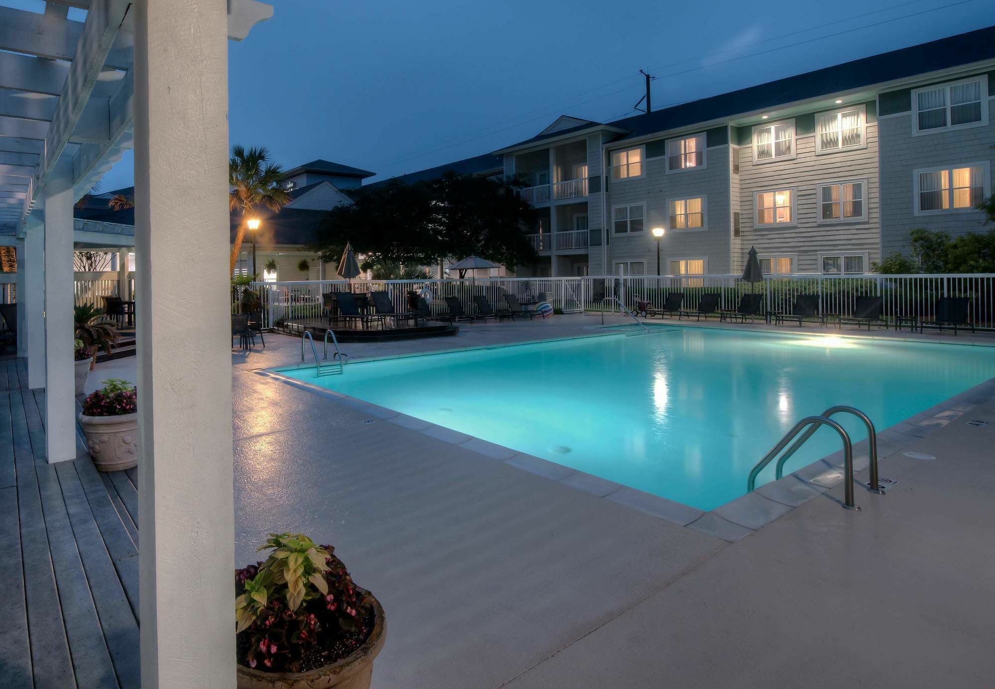 Residence Inn By Marriott Wilmington Landfall Exterior foto